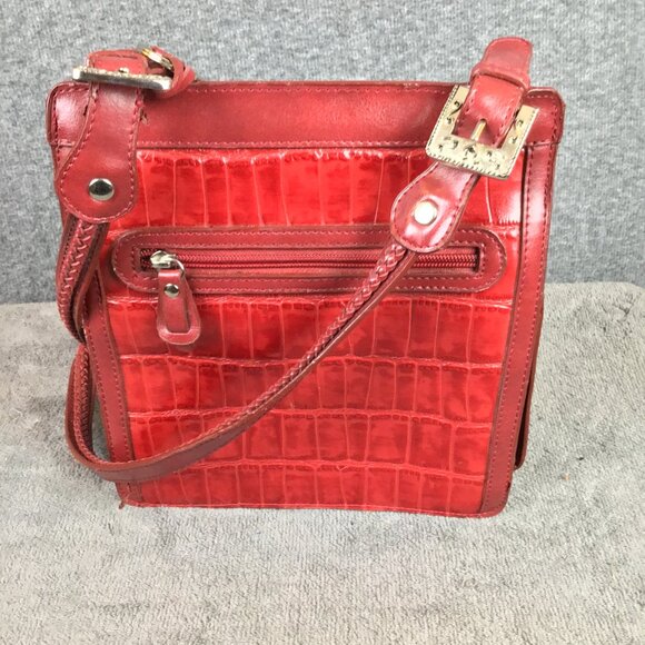 MC Marc Chantal Faux Croc Vegan Satchel Bag with Silver Ornaments EUC - Picture 2 of 9